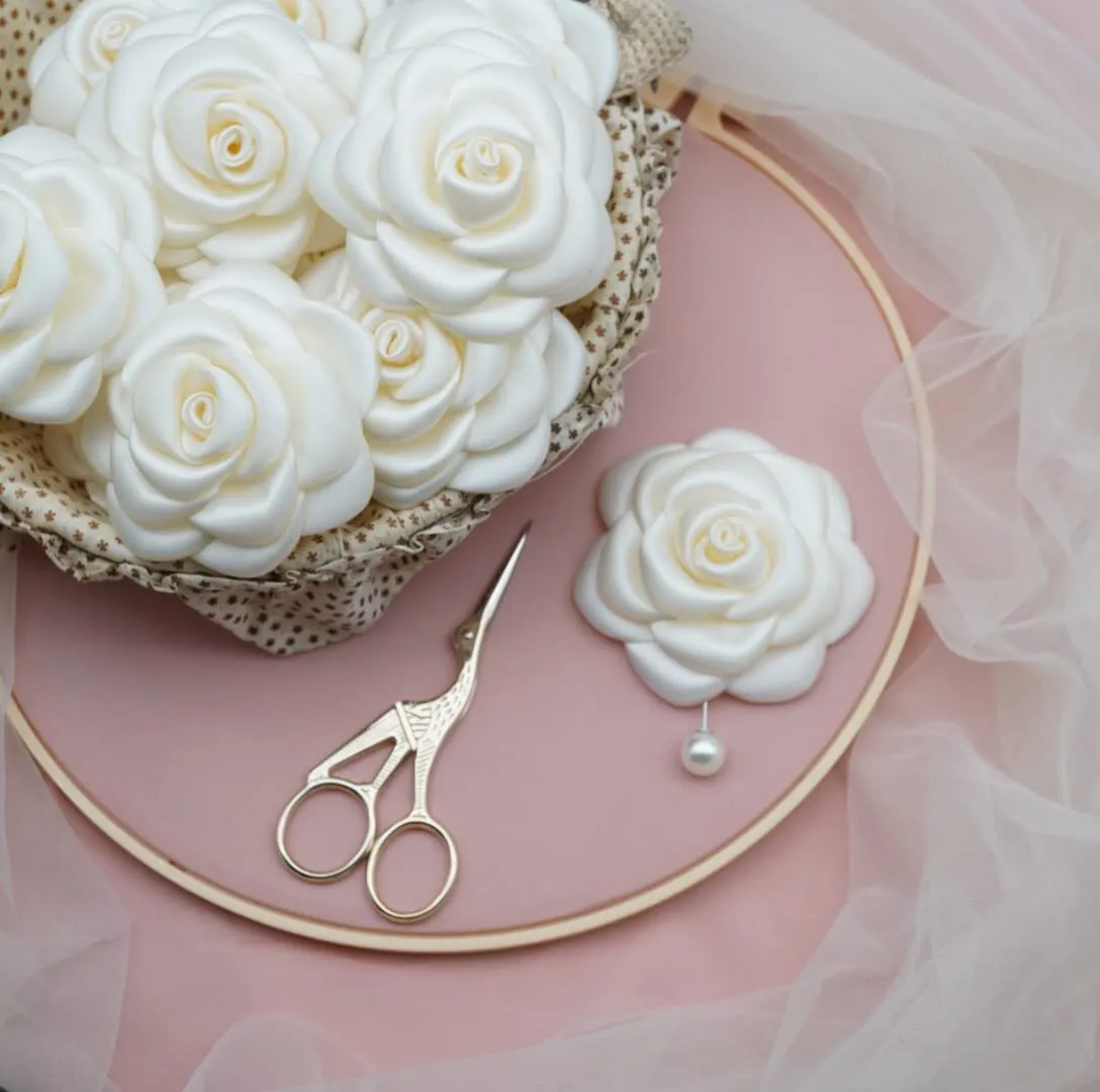 8.5 CENTIMETER Silk Rose Flower Pin Brooch By NhanDo Handmade  COLOURFUL Floral Brooch Pin, Handmade Gift Ideas, Gift for her, Gift For Mom, Bridesmaid gift, valentines day gifts (OFF-WHITE)