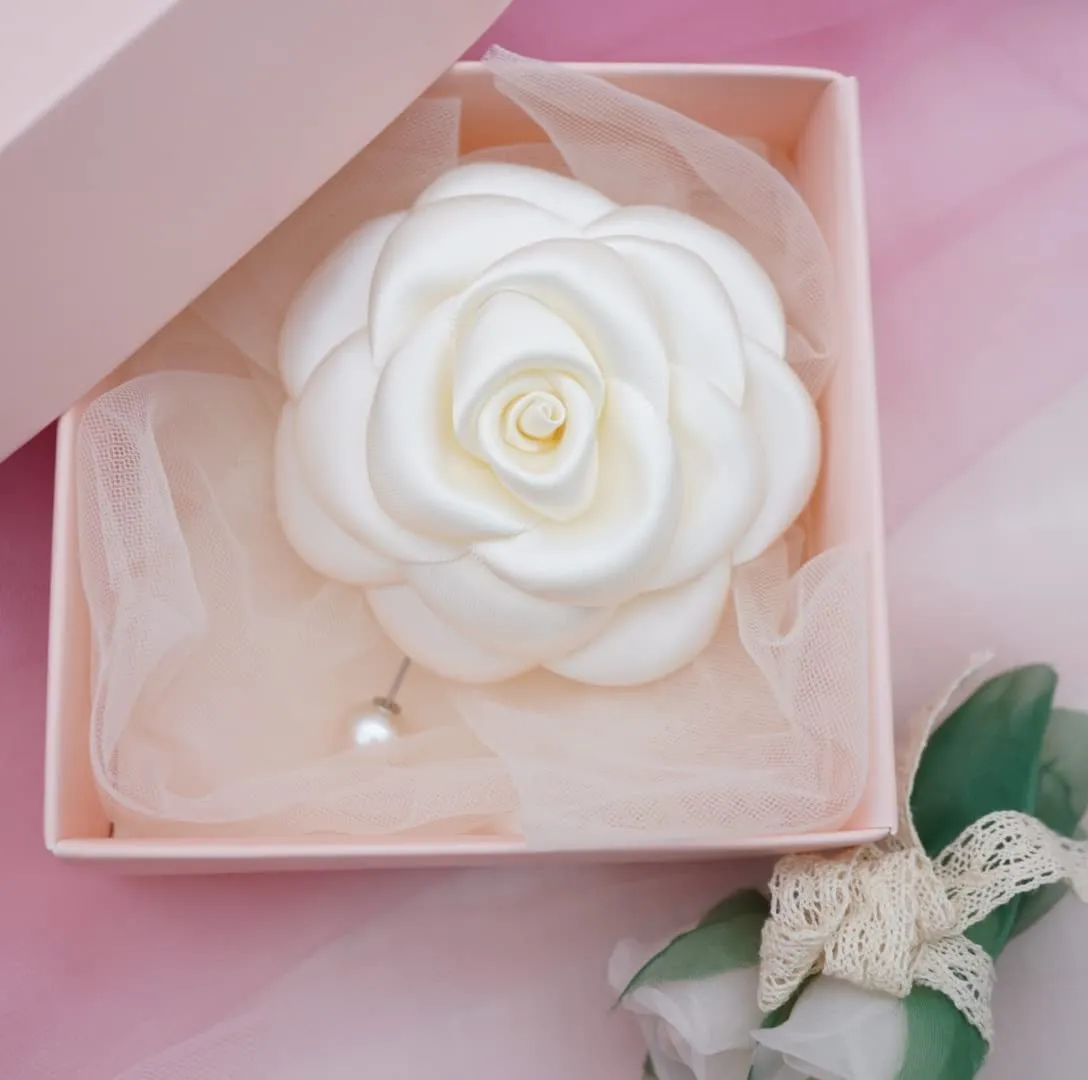 8.5 CENTIMETER Silk Rose Flower Pin Brooch By NhanDo Handmade  COLOURFUL Floral Brooch Pin, Handmade Gift Ideas, Gift for her, Gift For Mom, Bridesmaid gift, valentines day gifts (OFF-WHITE)