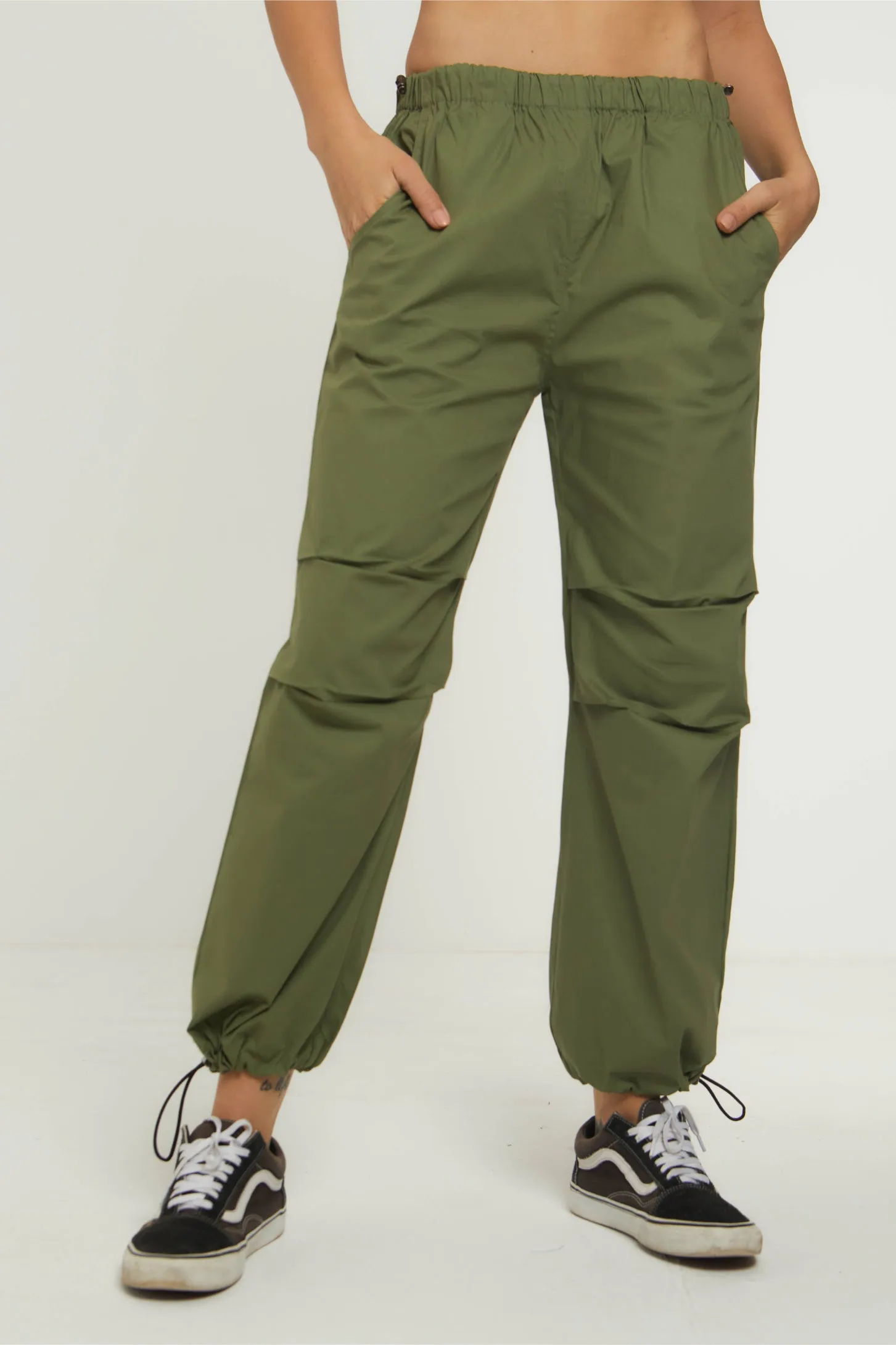 EVERYDAY PARACHUTE PANTS - GREEN