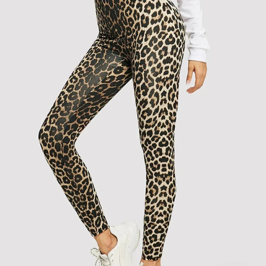 High-Waisted Leopard Print Leggings for Women – Stretchy Yoga Pants with Scrunch Butt for Ultimate Fitness & Style
