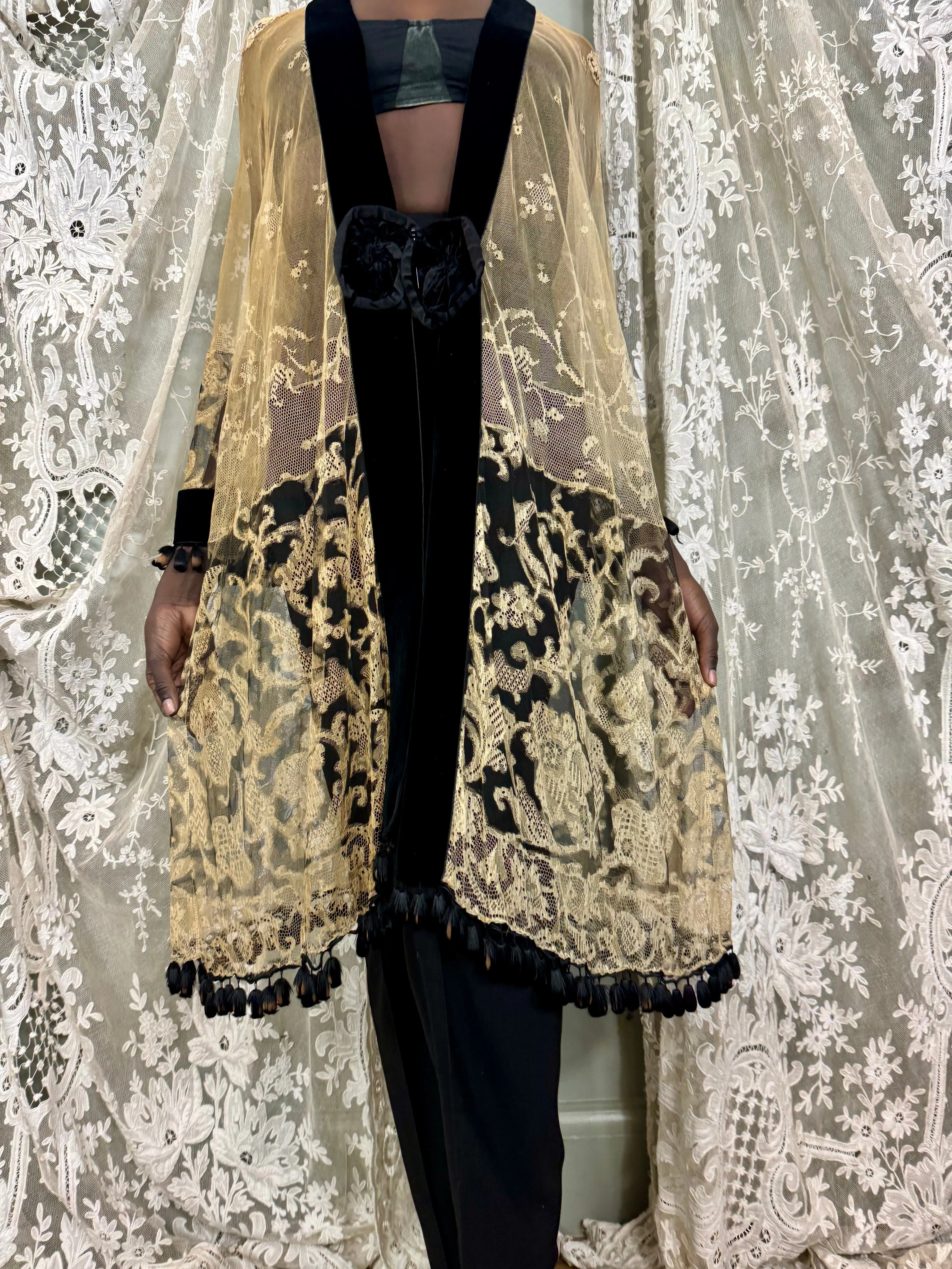 Portia, 30s cream and black fine lace coat