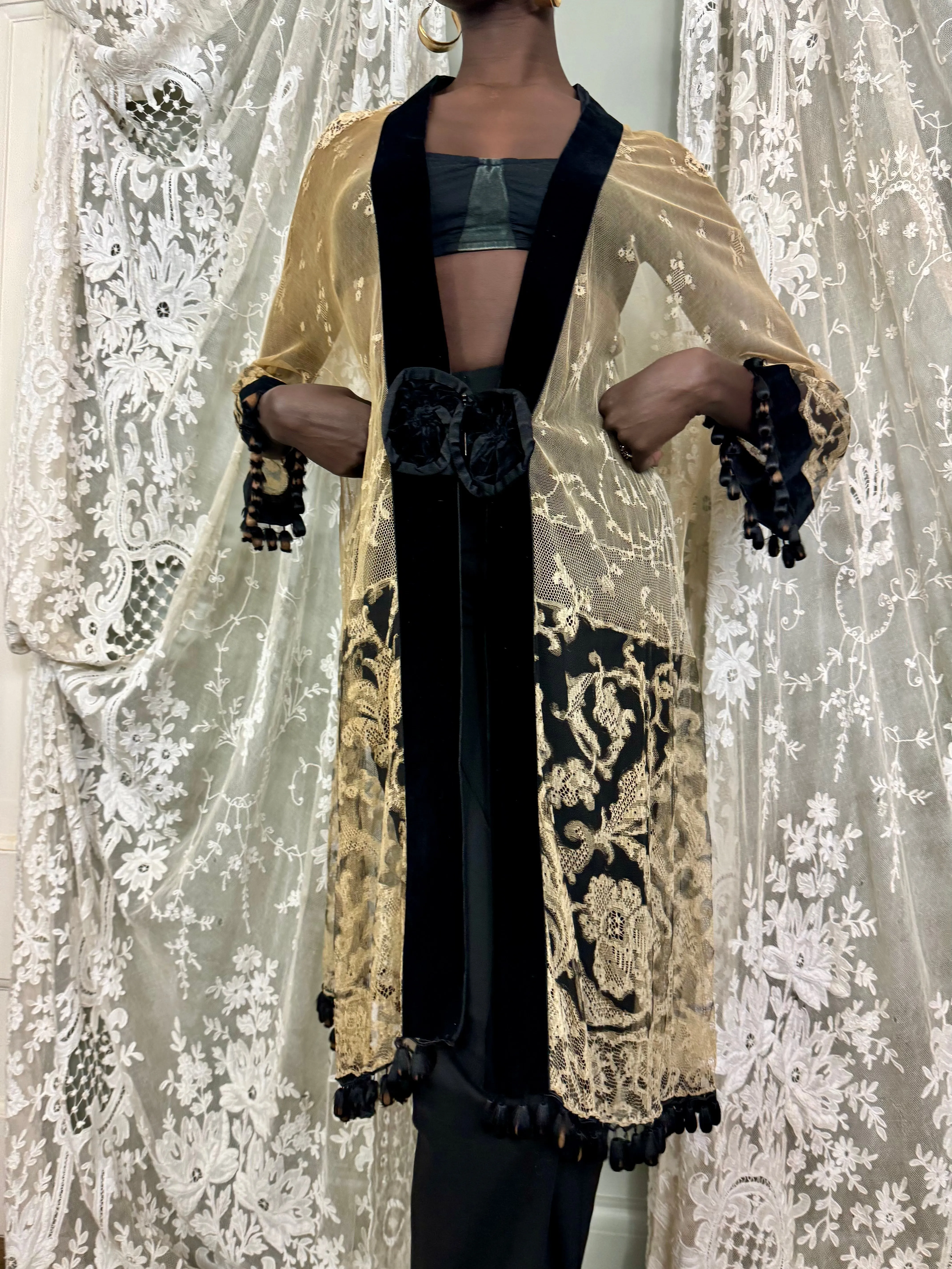 Portia, 30s cream and black fine lace coat