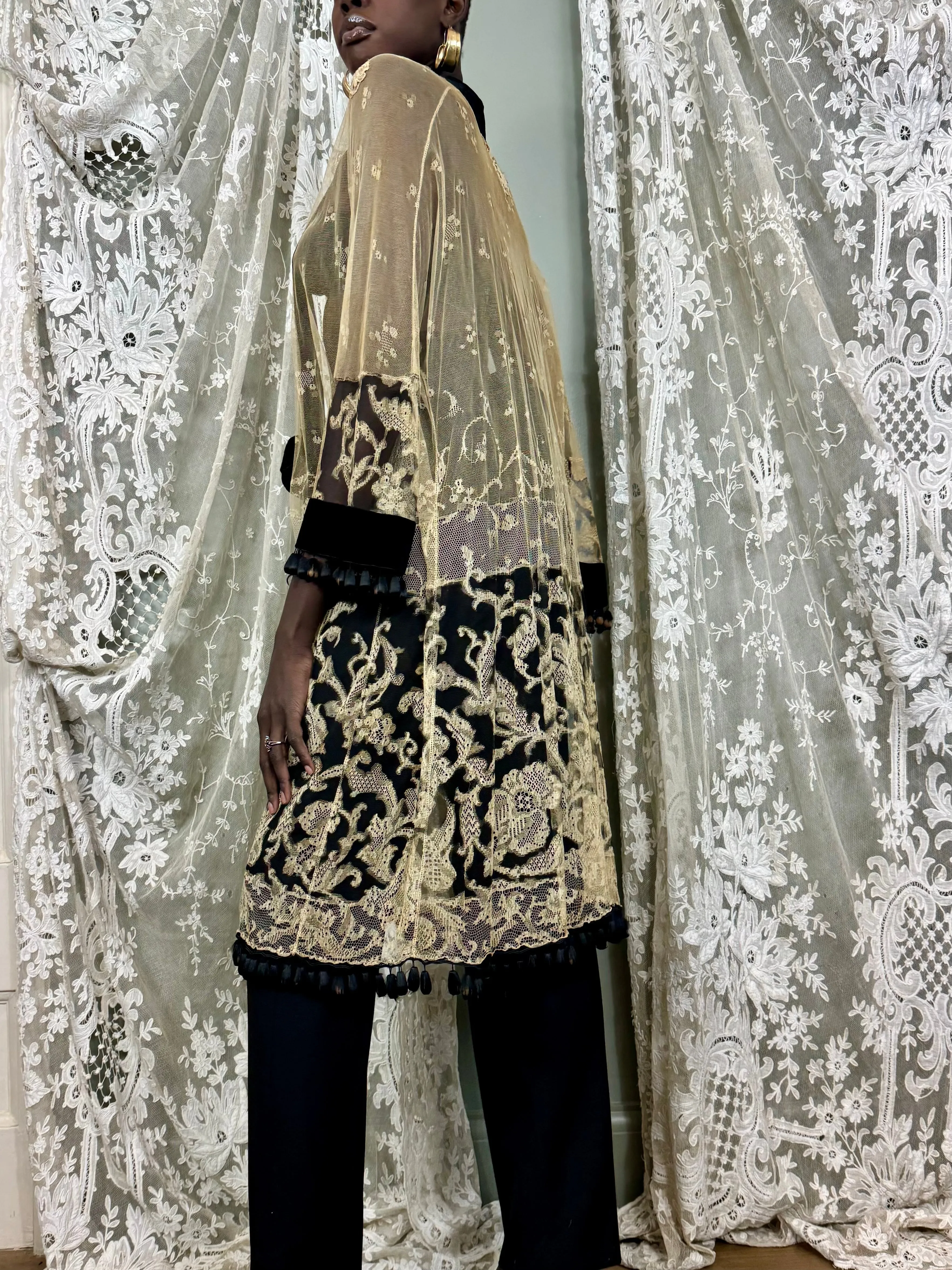 Portia, 30s cream and black fine lace coat